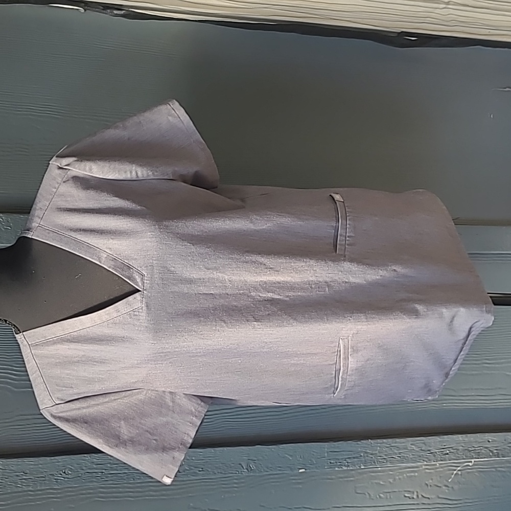 Figs scrub top. Size medium